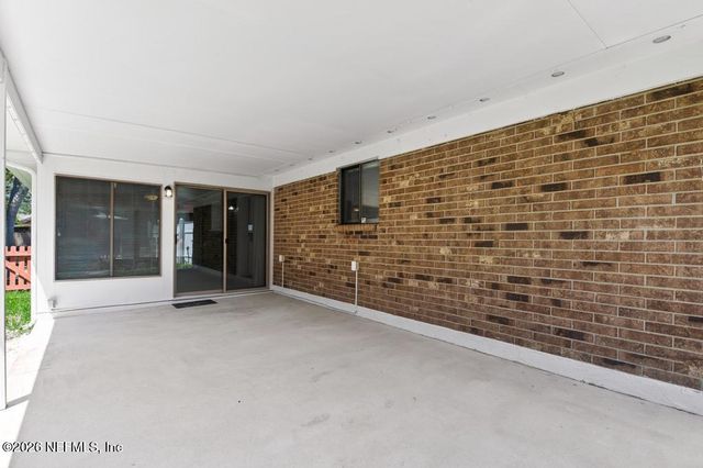 7053 EAGLES PERCH Drive, Jacksonville, FL 32244