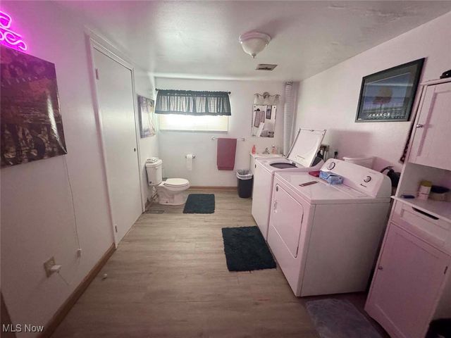 9490 State Route 212 NE, Bolivar, OH 44612