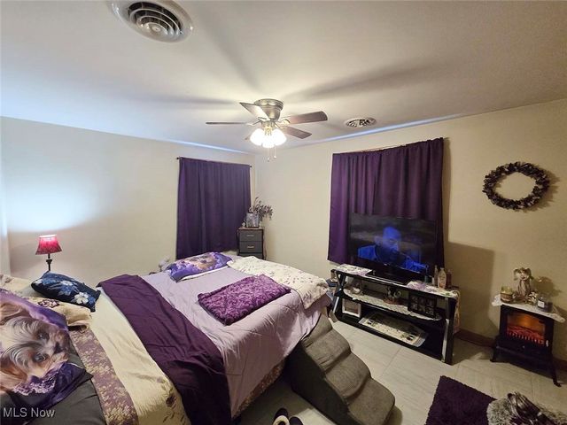 9490 State Route 212 NE, Bolivar, OH 44612