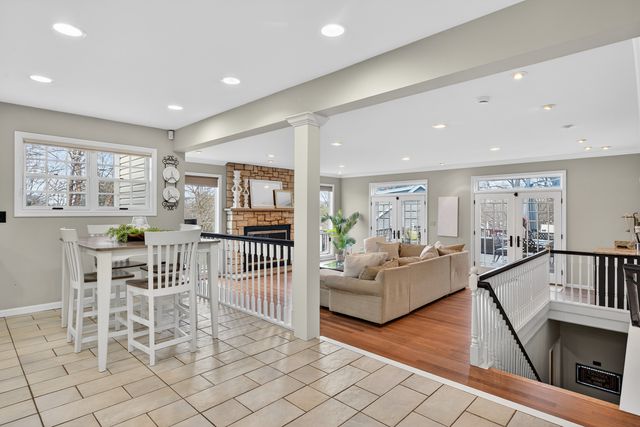 3909 Forest Avenue, Downers Grove, IL 60515