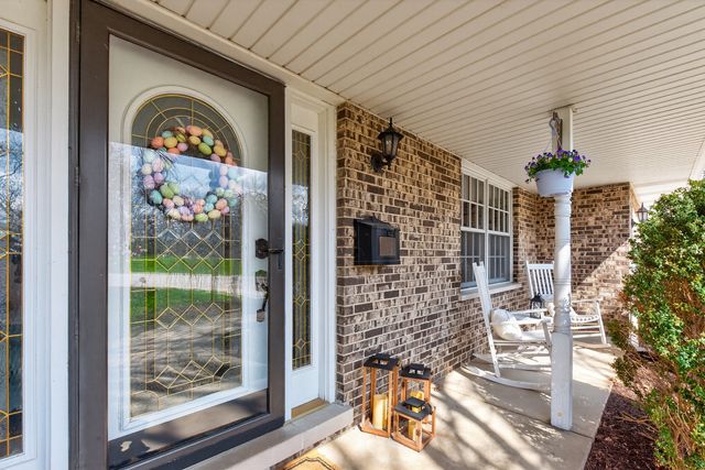 3909 Forest Avenue, Downers Grove, IL 60515