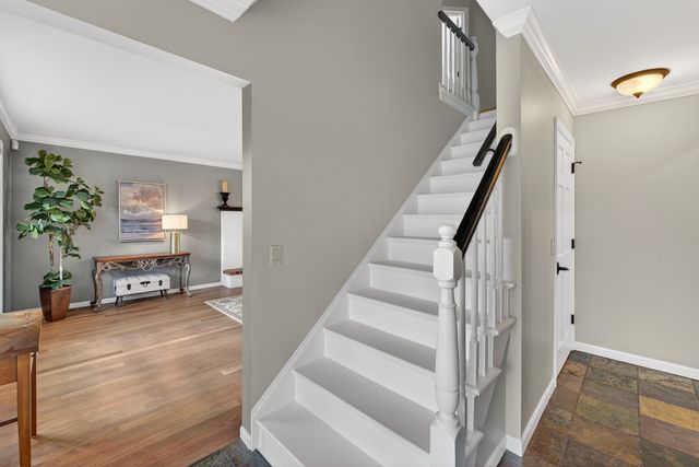 3909 Forest Avenue, Downers Grove, IL 60515