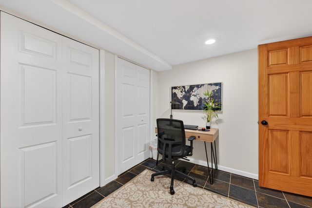 3909 Forest Avenue, Downers Grove, IL 60515