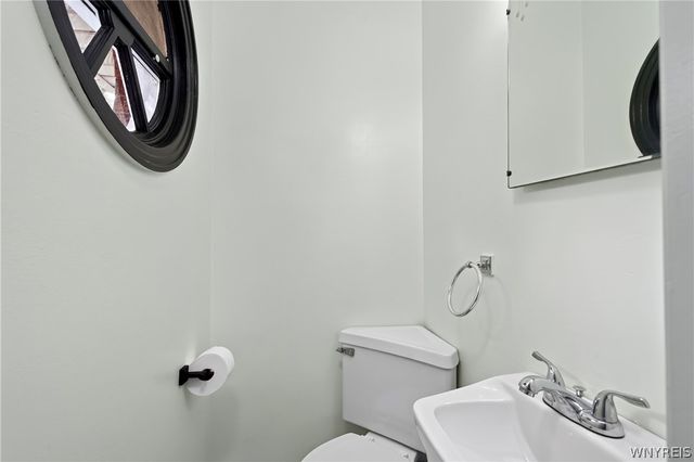 3 Hazel Court, Orchard Park, NY 14224
