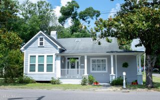 421 N Haugh Avenue, Picayune, MS 39466
