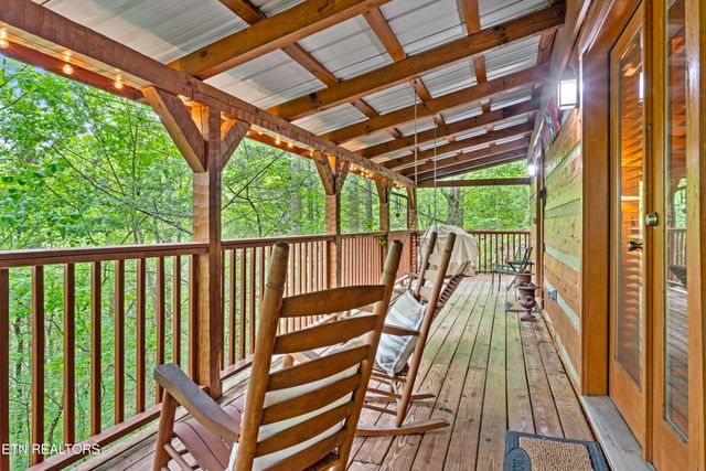 144 Timberwinds Way, Townsend, TN 37882