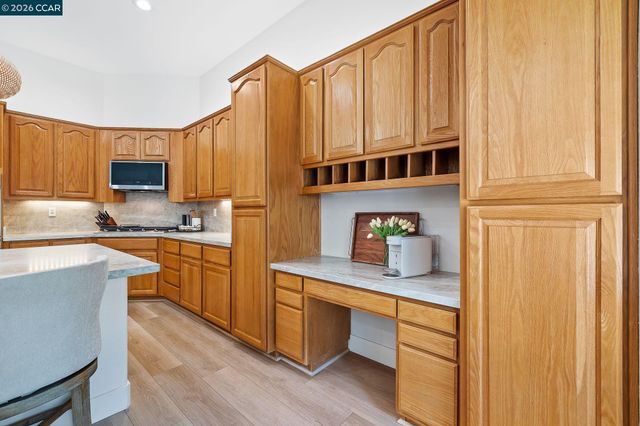 346 Gladstone Dr, Brentwood, CA 94513