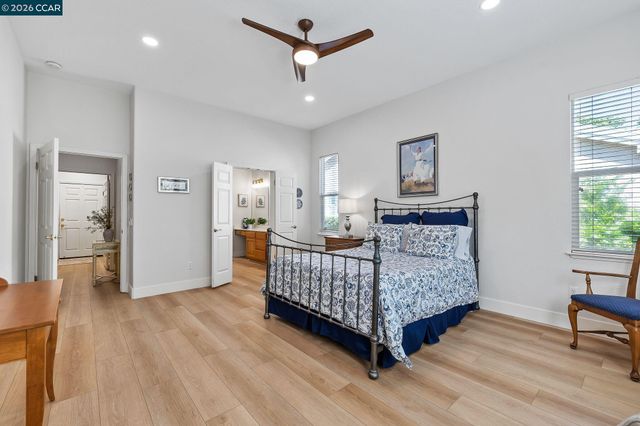 346 Gladstone Dr, Brentwood, CA 94513