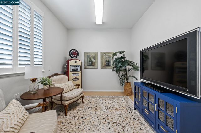 346 Gladstone Dr, Brentwood, CA 94513