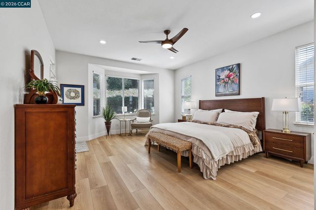 346 Gladstone Dr, Brentwood, CA 94513