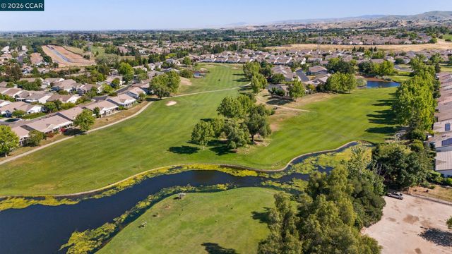 346 Gladstone Dr, Brentwood, CA 94513