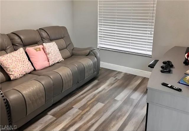 1816 Tomaso AVE, Lehigh Acres, FL 33972