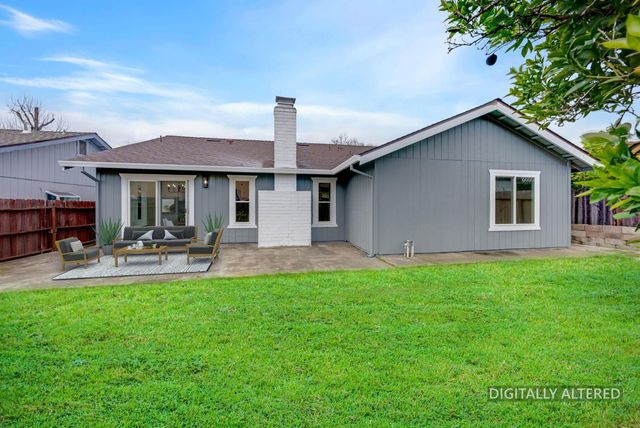 7937 Whisper Wood Way, Sacramento, CA 95823