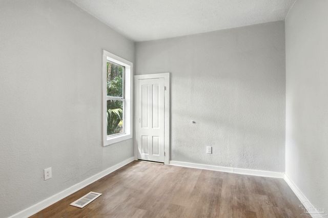 1215 N U St, Pensacola, FL 32505