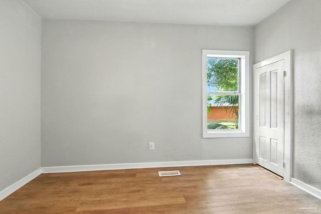 1215 N U St, Pensacola, FL 32505