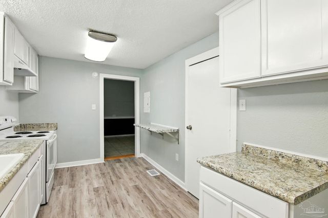 1215 N U St, Pensacola, FL 32505