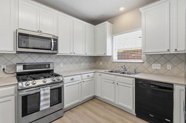 601 Brazos Bend DR, Cedar Park, TX 78613