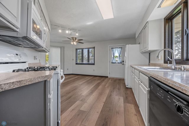 161 2nd Avenue S, Casselton, ND 58012