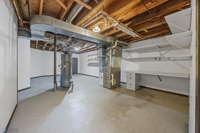 161 2nd Avenue S, Casselton, ND 58012