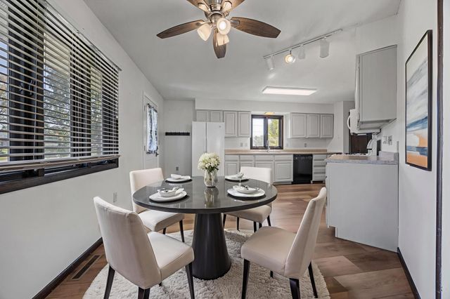 161 2nd Avenue S, Casselton, ND 58012