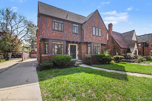 18944 Warrington Drive, Detroit, MI 48221