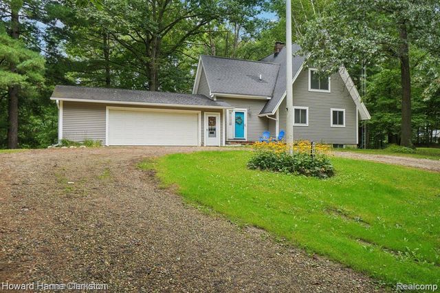 4067 Slattery Road, North Branch, MI 48461
