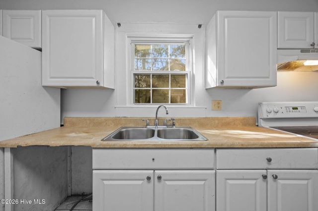 506 Wooster Street, Wilmington, NC 28401