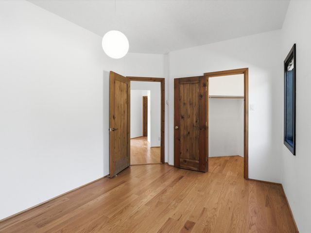 975 Indian Ridge, Santa Fe, NM 87501