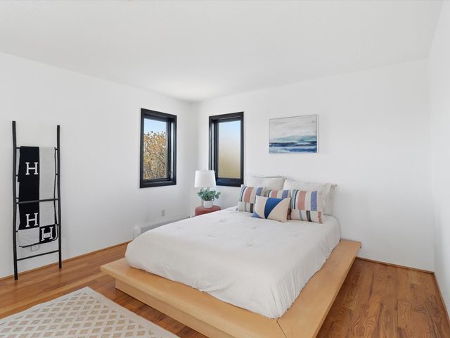 975 Indian Ridge, Santa Fe, NM 87501