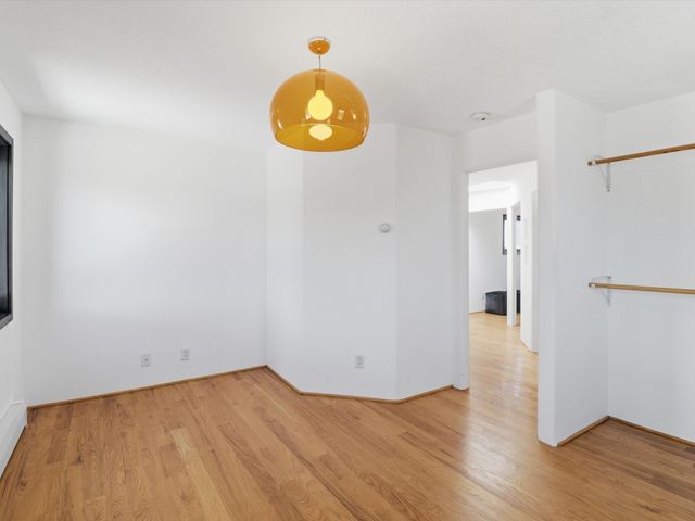 975 Indian Ridge, Santa Fe, NM 87501