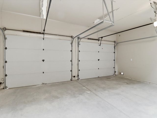 975 Indian Ridge, Santa Fe, NM 87501