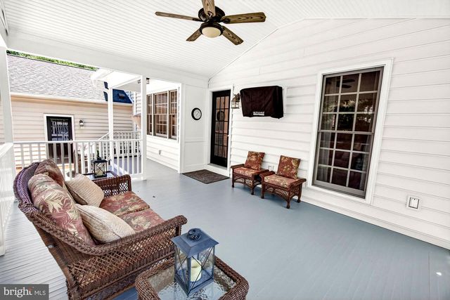 17212 WHITES RD, Poolesville, MD 20837
