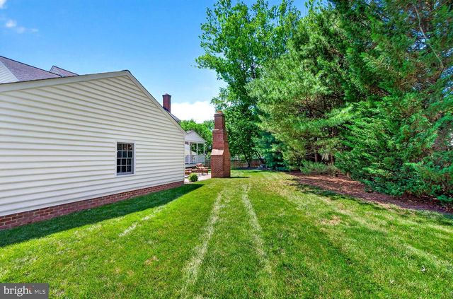 17212 WHITES RD, Poolesville, MD 20837