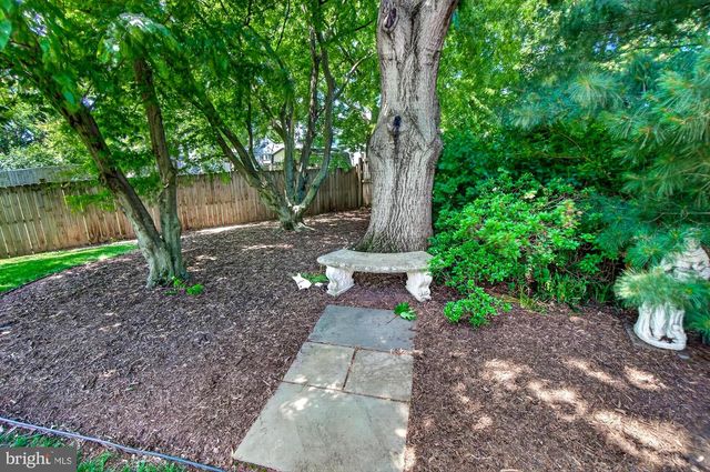 17212 WHITES RD, Poolesville, MD 20837