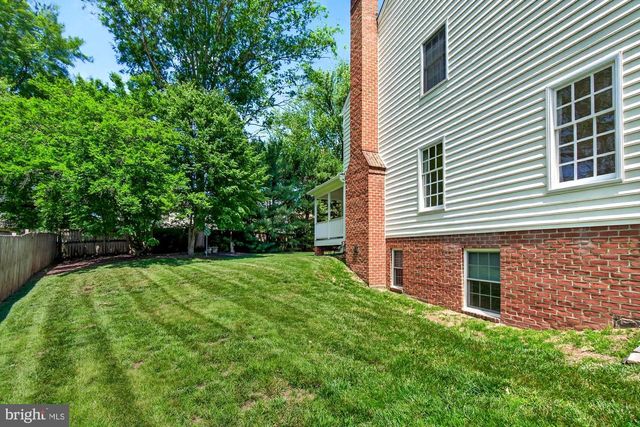 17212 WHITES RD, Poolesville, MD 20837