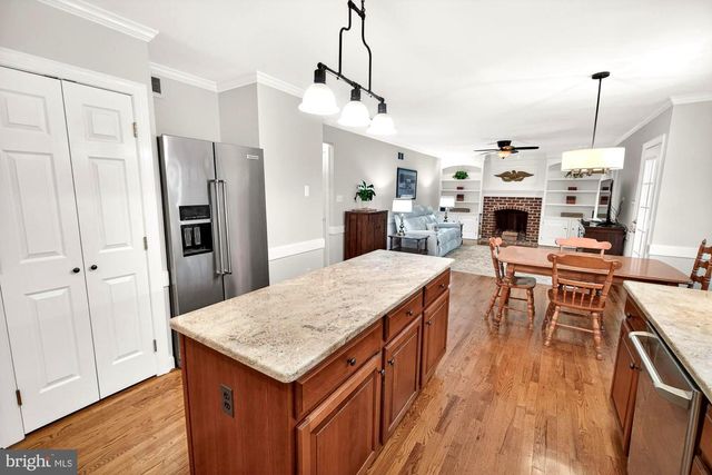 17212 WHITES RD, Poolesville, MD 20837