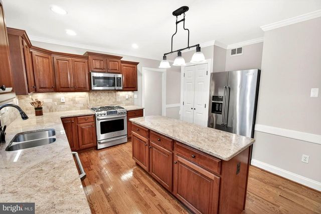 17212 WHITES RD, Poolesville, MD 20837