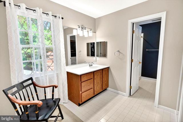 17212 WHITES RD, Poolesville, MD 20837