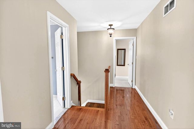 17212 WHITES RD, Poolesville, MD 20837