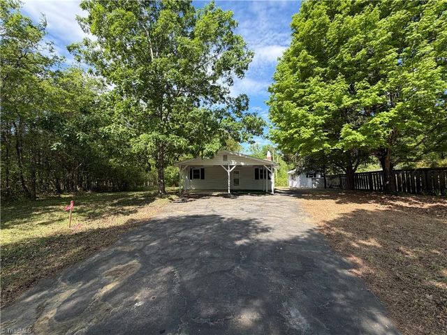 1194 Summey Town Road, Trinity, NC 27370