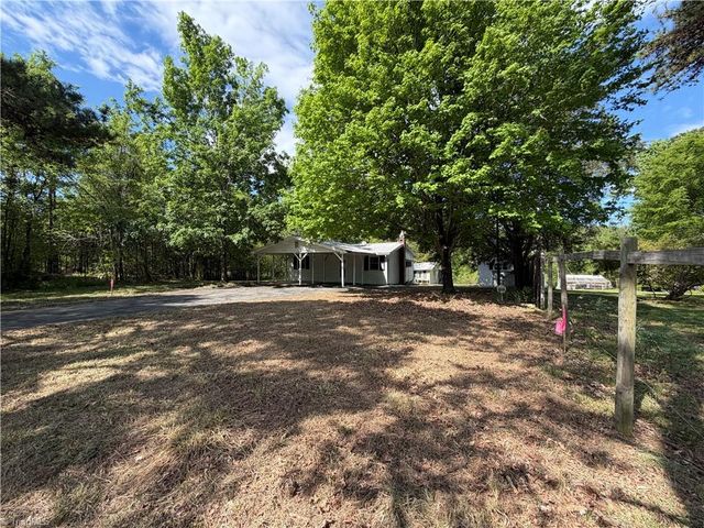 1194 Summey Town Road, Trinity, NC 27370
