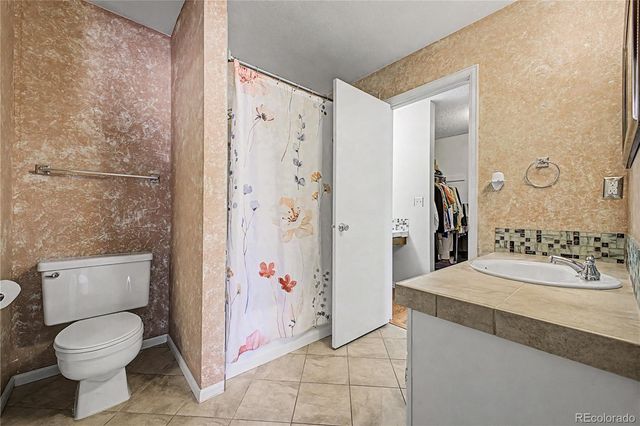 1739 W 102nd Avenue, Denver, CO 80260