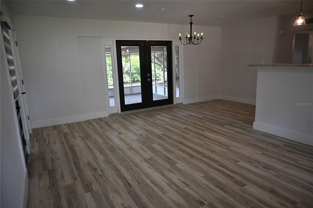 8609 DRIFTWOOD DRIVE, Tampa, FL 33615