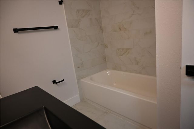 8609 DRIFTWOOD DRIVE, Tampa, FL 33615