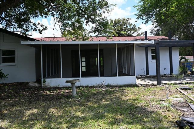 8609 DRIFTWOOD DRIVE, Tampa, FL 33615