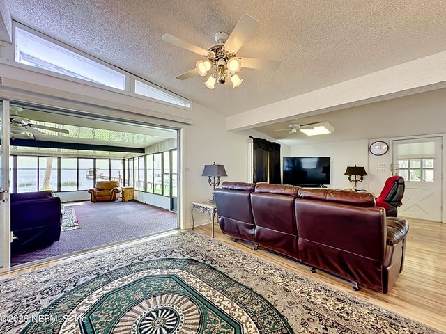 126 PIQUE Road, Crescent City, FL 32112