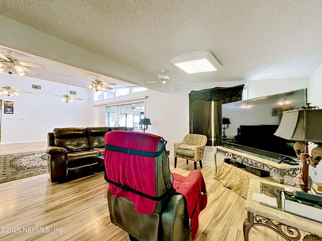 126 PIQUE Road, Crescent City, FL 32112