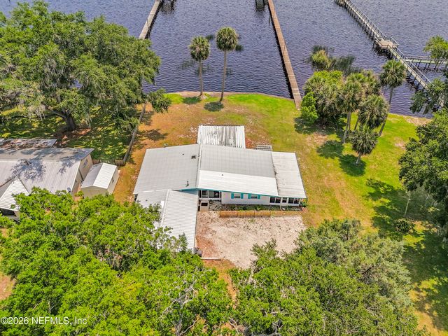 126 PIQUE Road, Crescent City, FL 32112