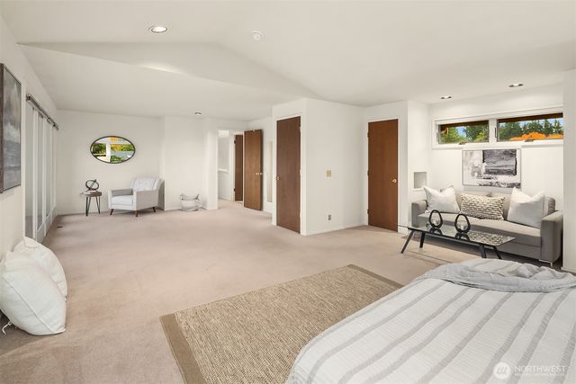 637 Elm Place, Edmonds, WA 98020