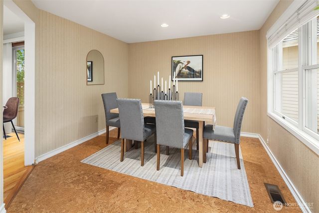 637 Elm Place, Edmonds, WA 98020